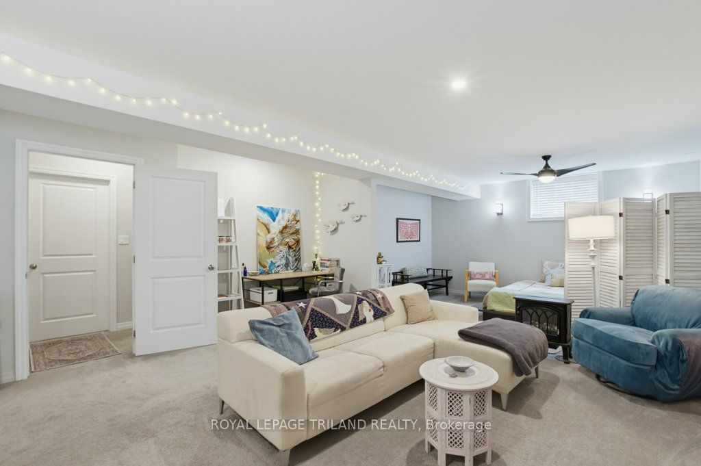 226 Peach Tree Boulevard Property Photo 28