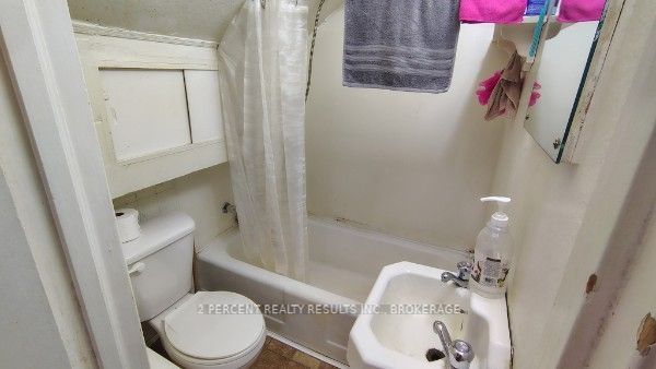 225 Concession Street Property Photo 12