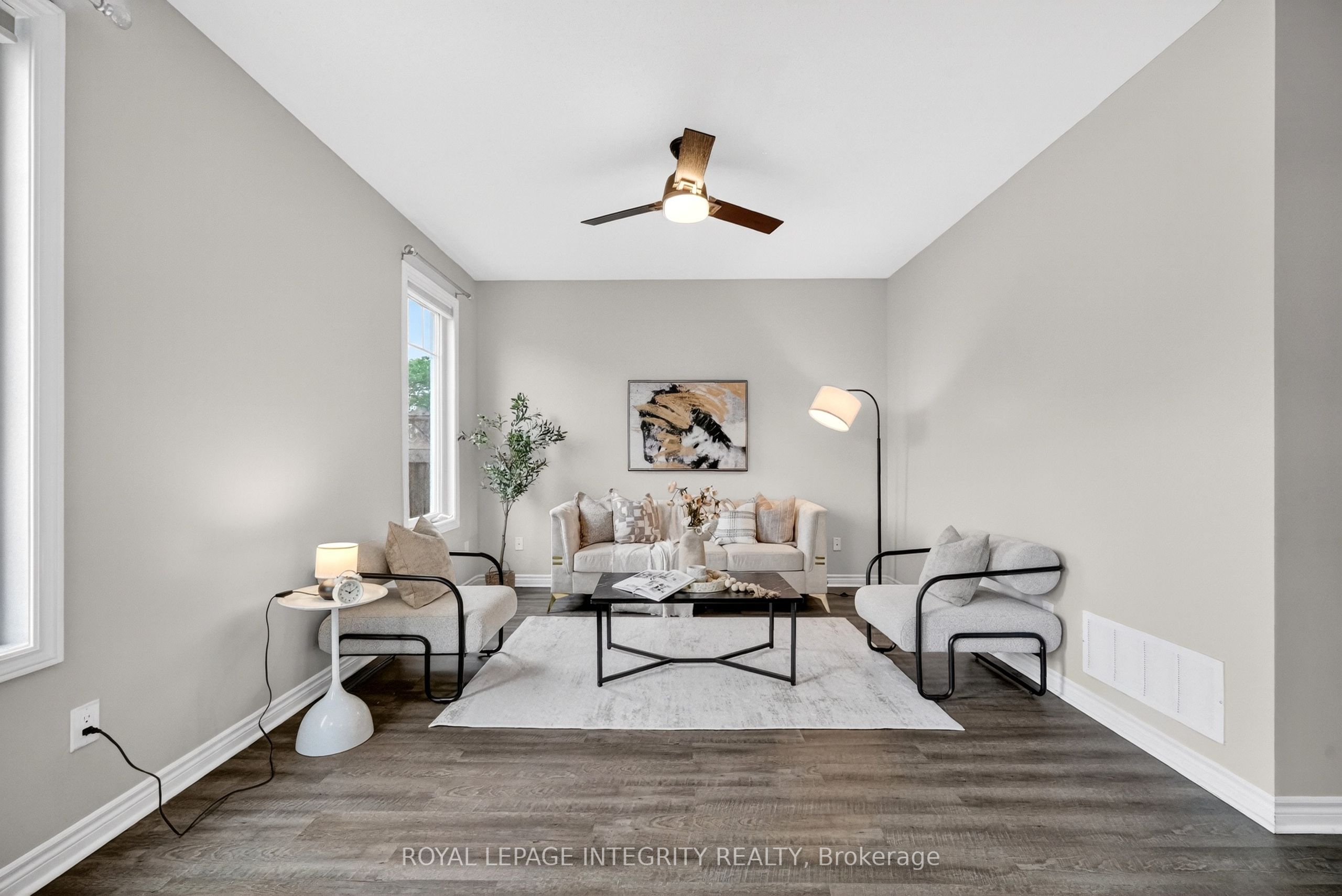 351 Gallantry Way Property Photo 14