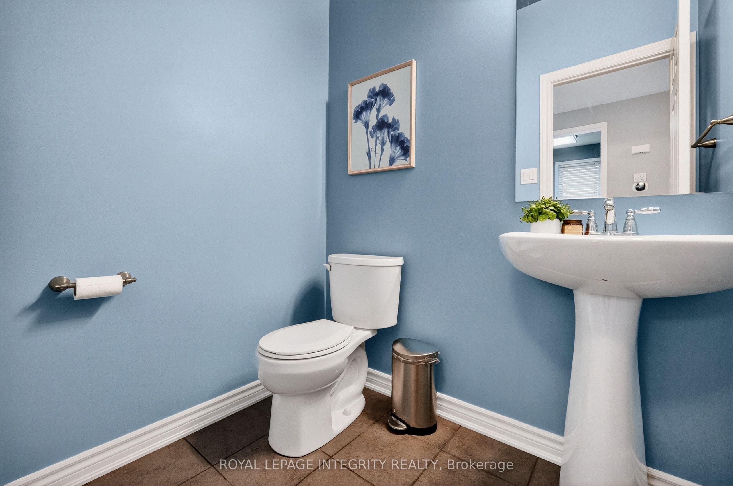 351 Gallantry Way Property Photo 17