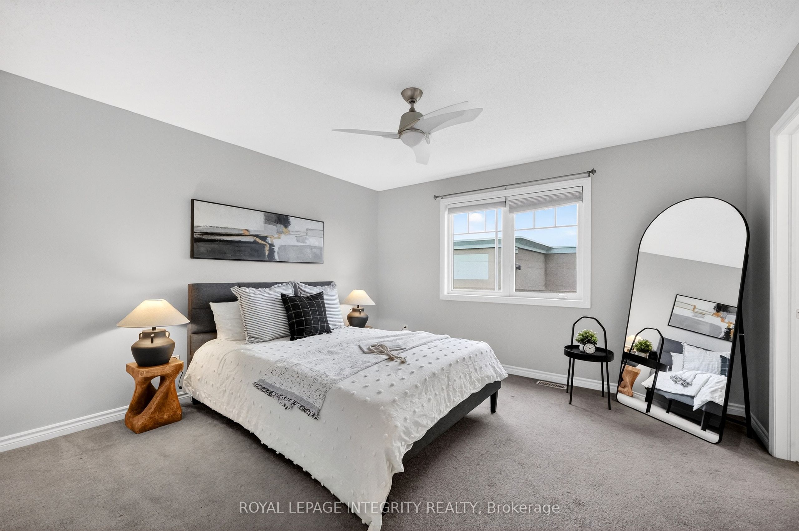 351 Gallantry Way Property Photo 19