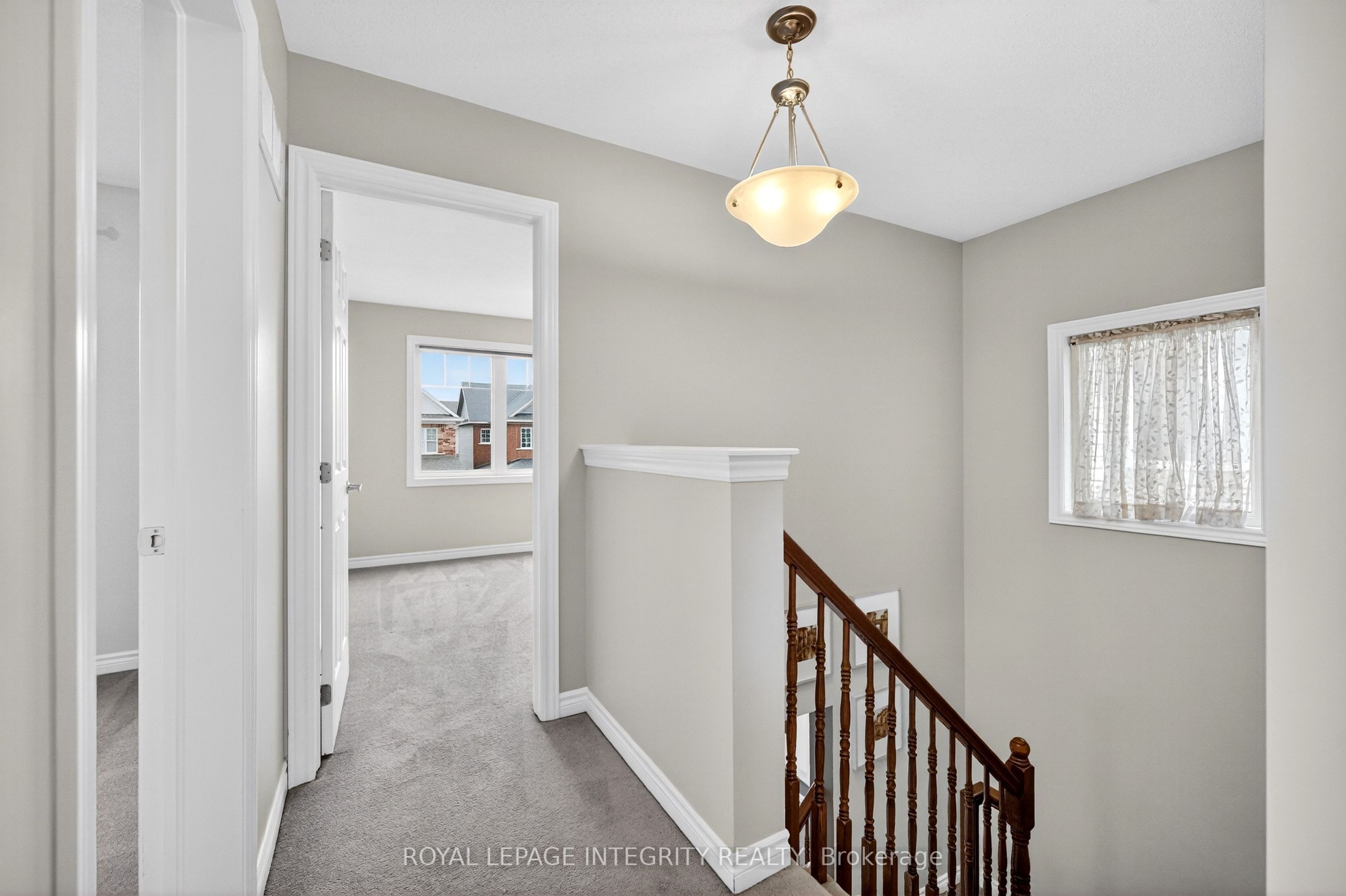 351 Gallantry Way Property Photo 24