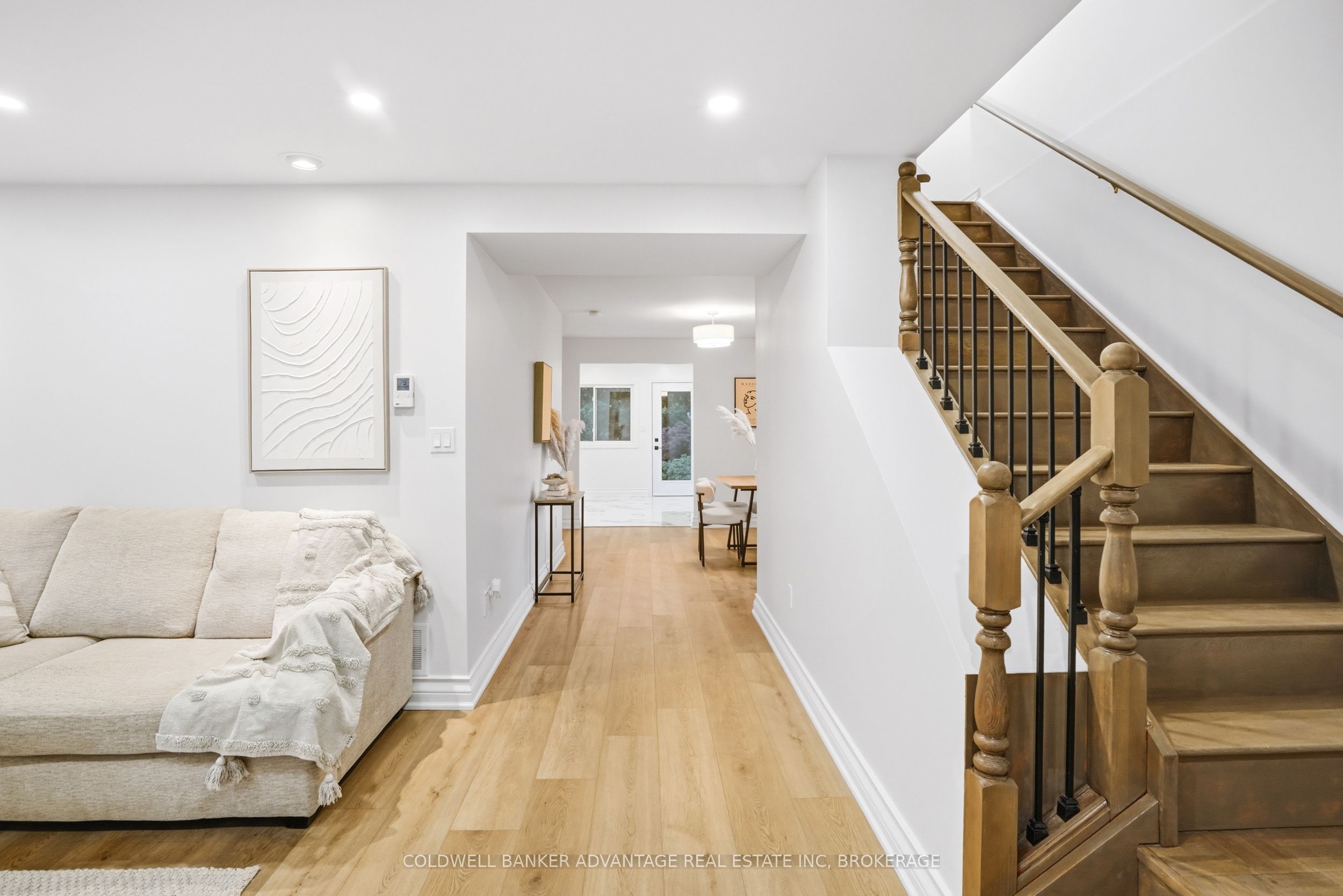 162 Dufferin Street E Property Photo 5