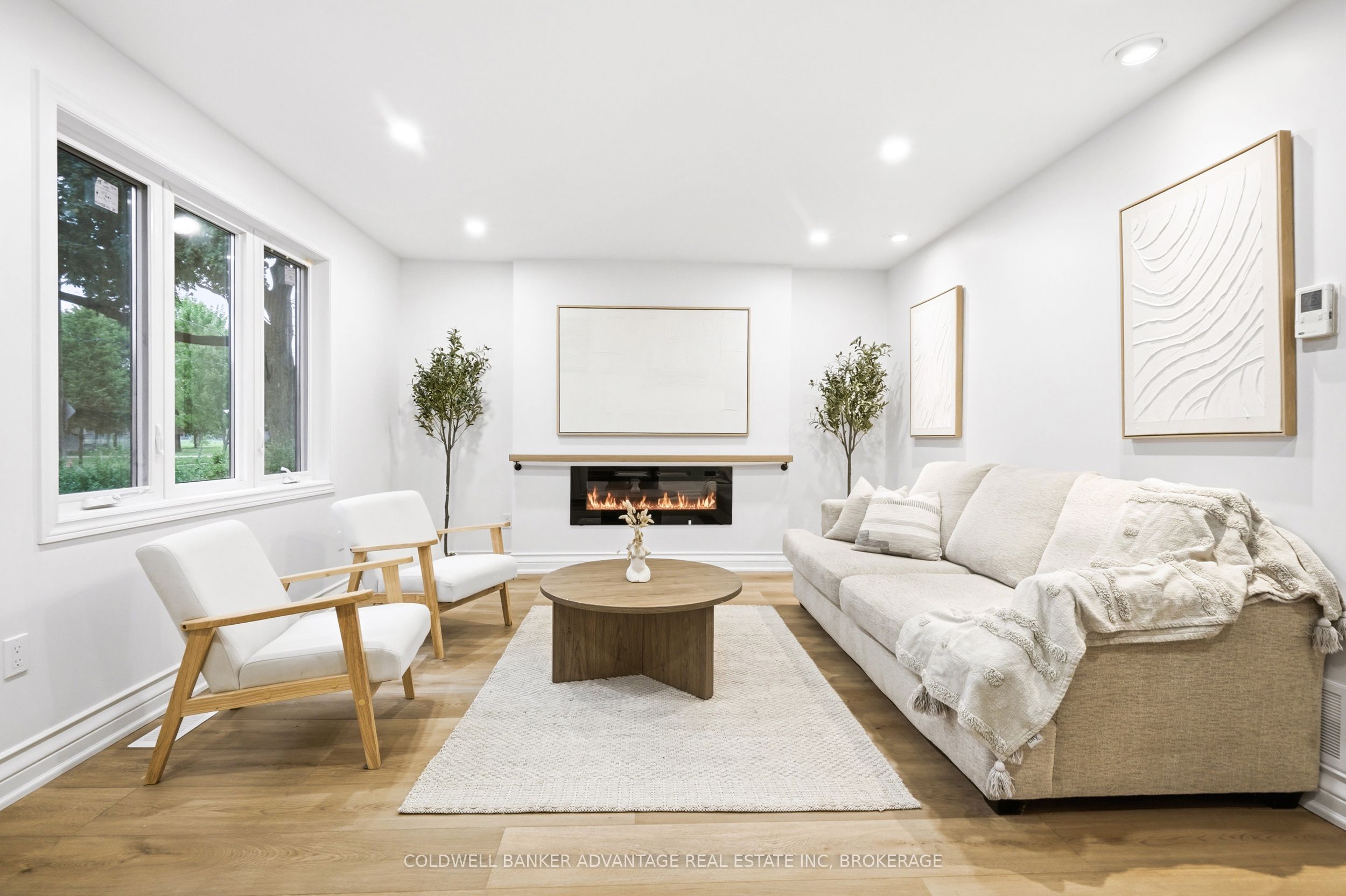 162 Dufferin Street E Property Photo 6