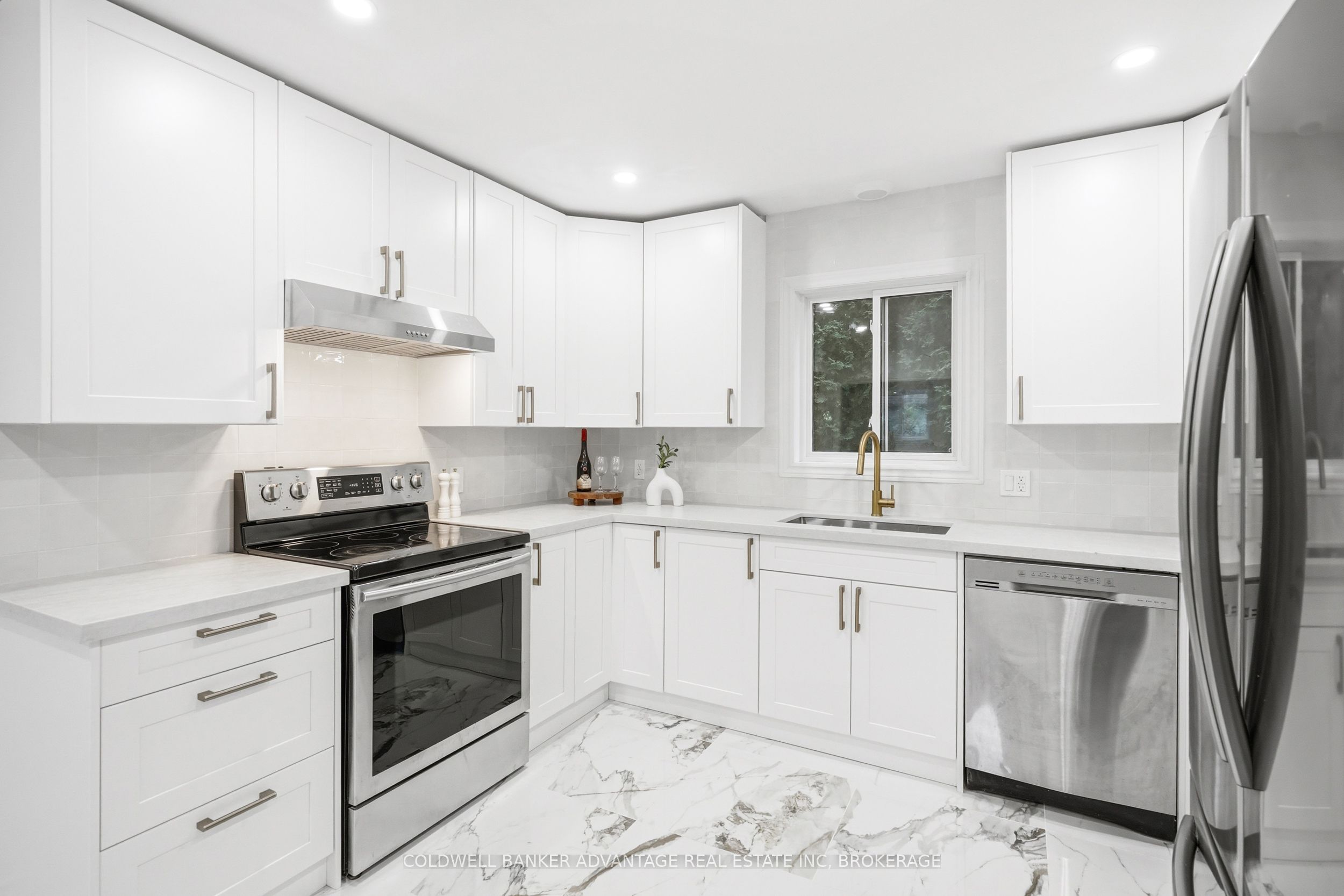 162 Dufferin Street E Property Photo 13