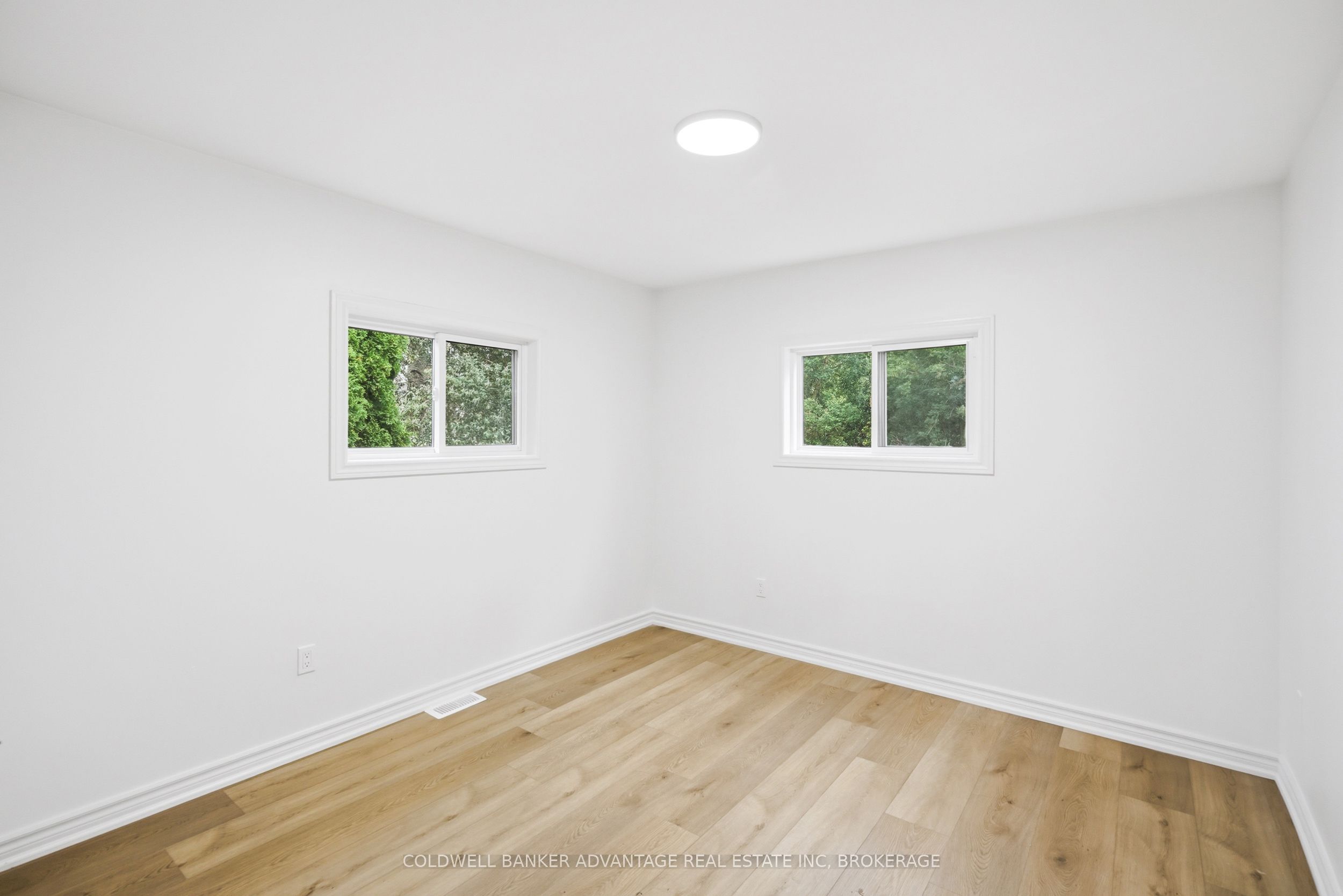 162 Dufferin Street E Property Photo 20