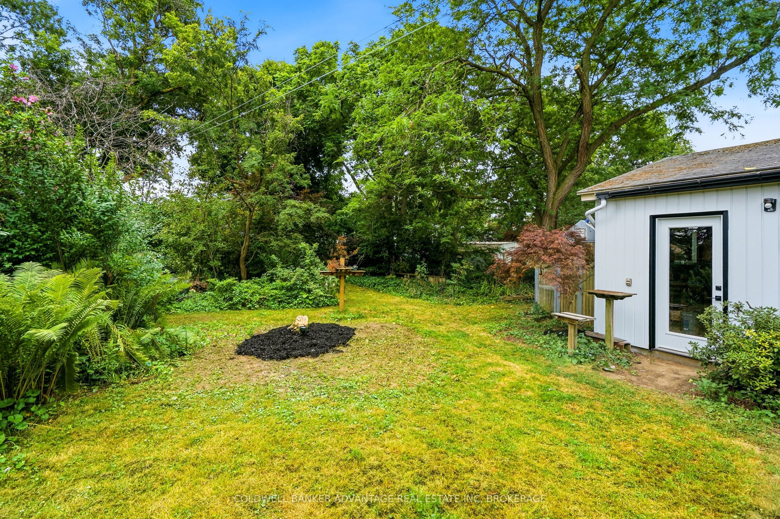162 Dufferin Street E Property Photo 32