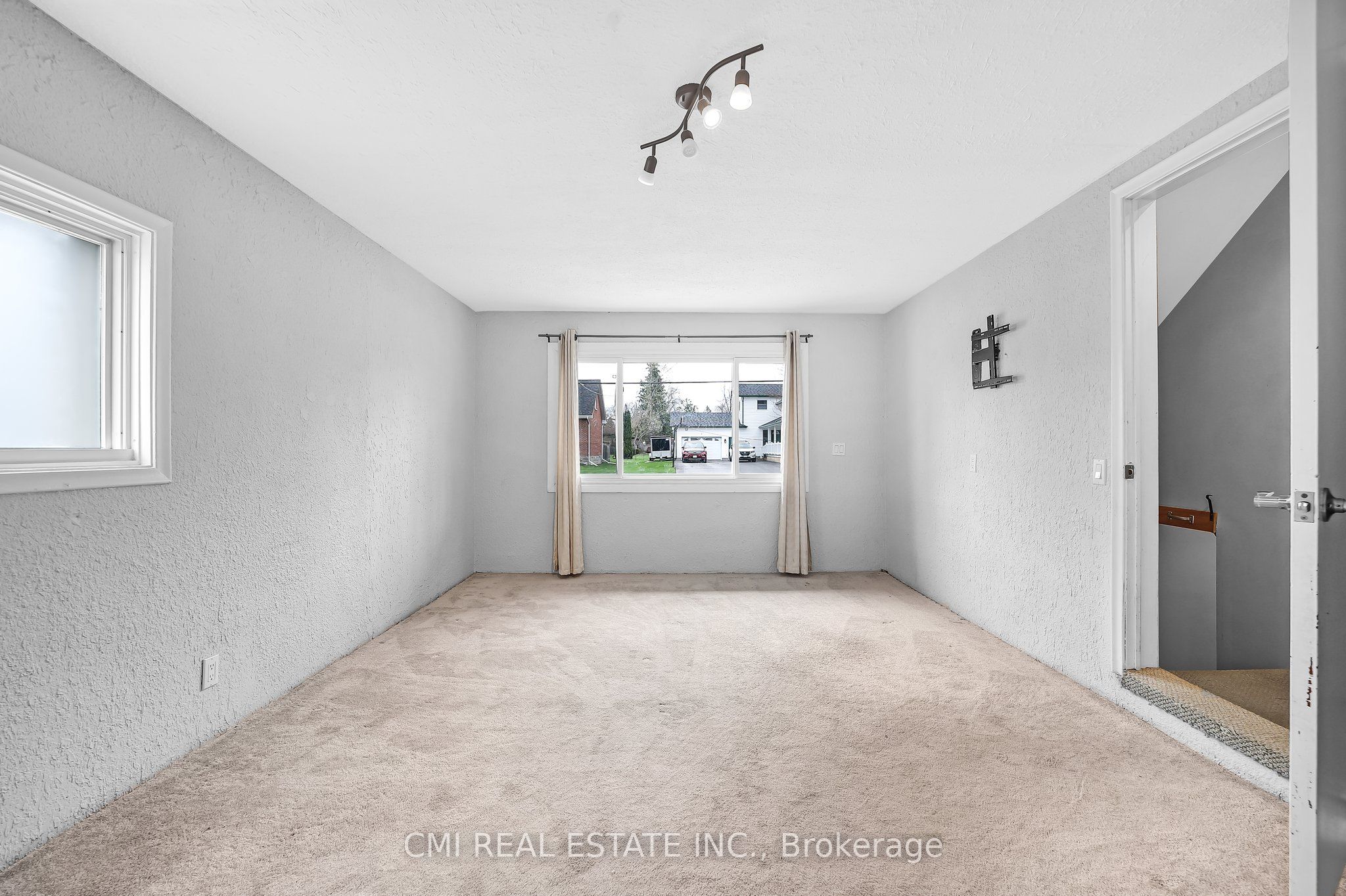 96 Elgin Street Property Photo 10