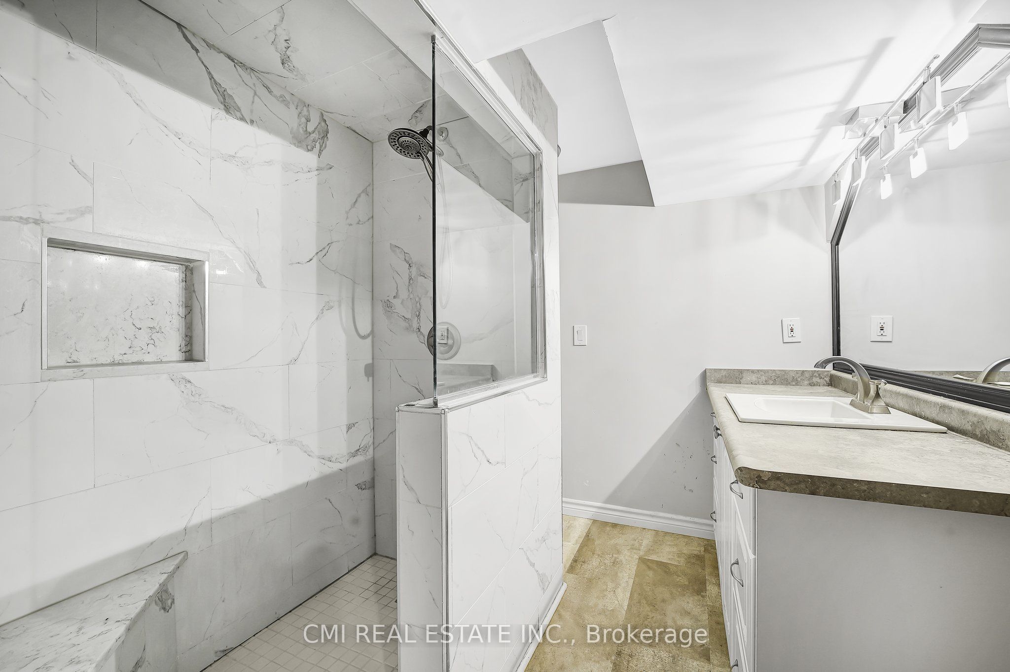 96 Elgin Street Property Photo 19