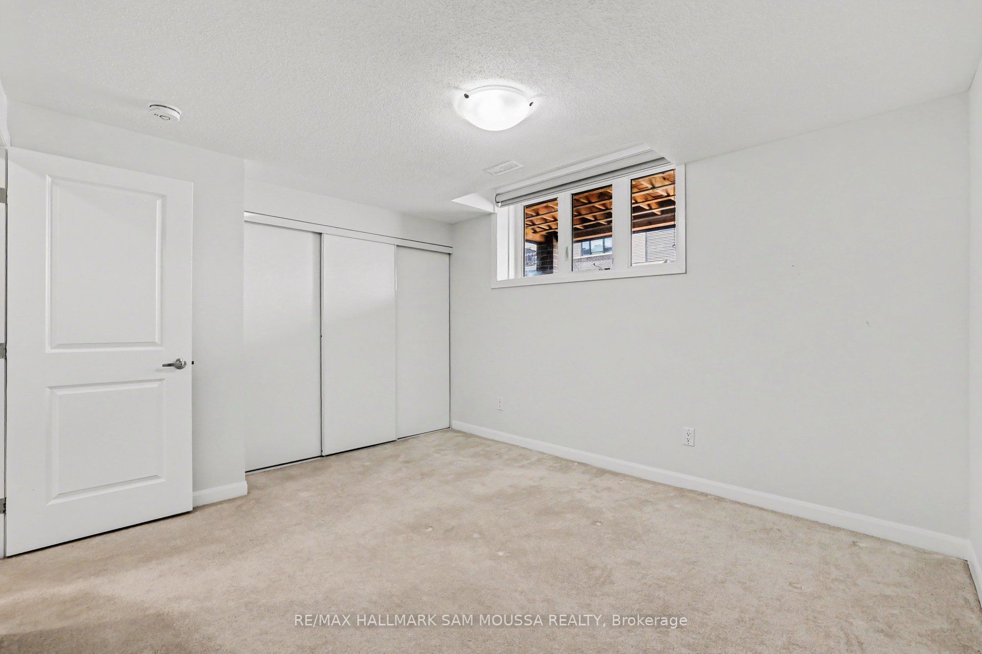 215 Eldorado Private A Property Photo 30