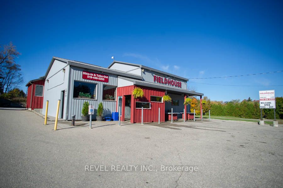 53 Simcoe Street A Property Photo 2