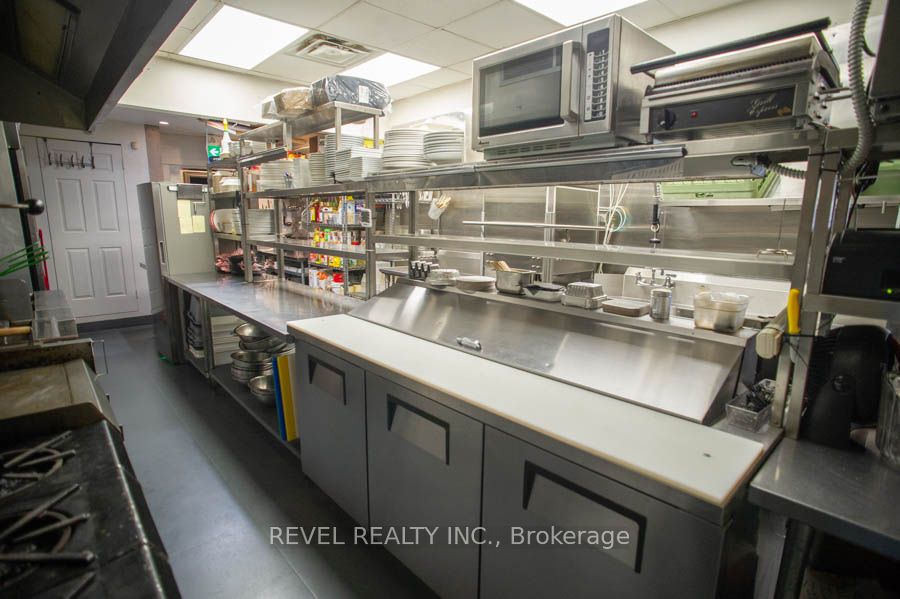 53 Simcoe Street A Property Photo 17