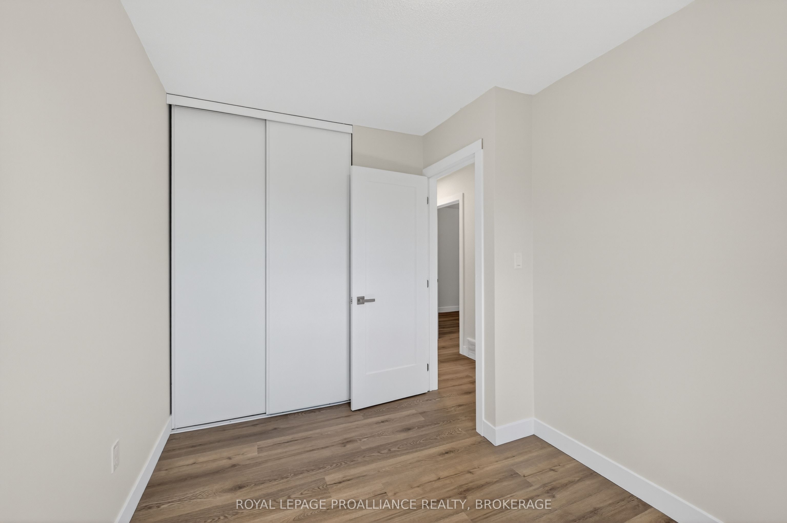 1088 Pinewood Place Property Photo 19