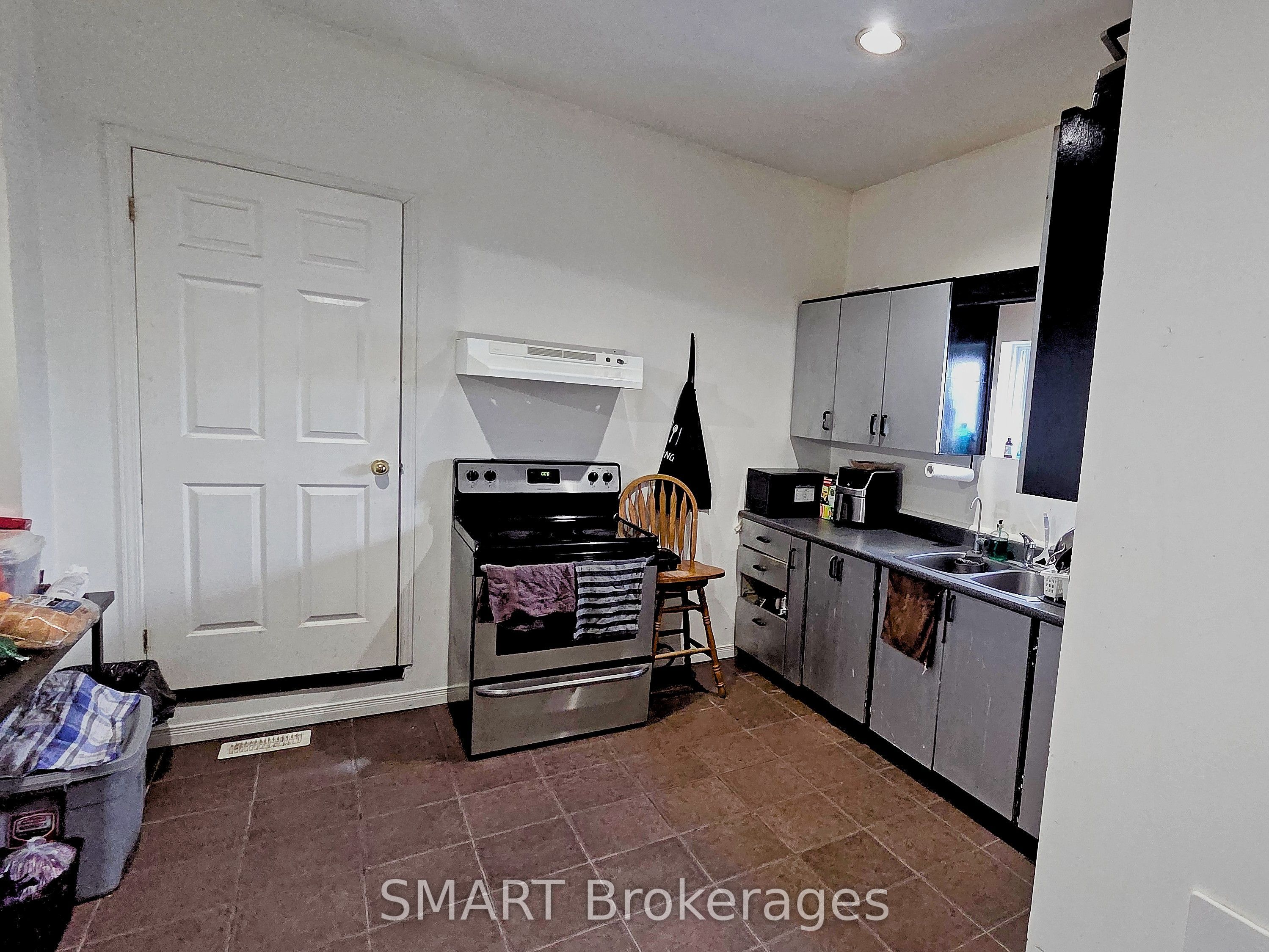 227 Station Street Property Photo 27