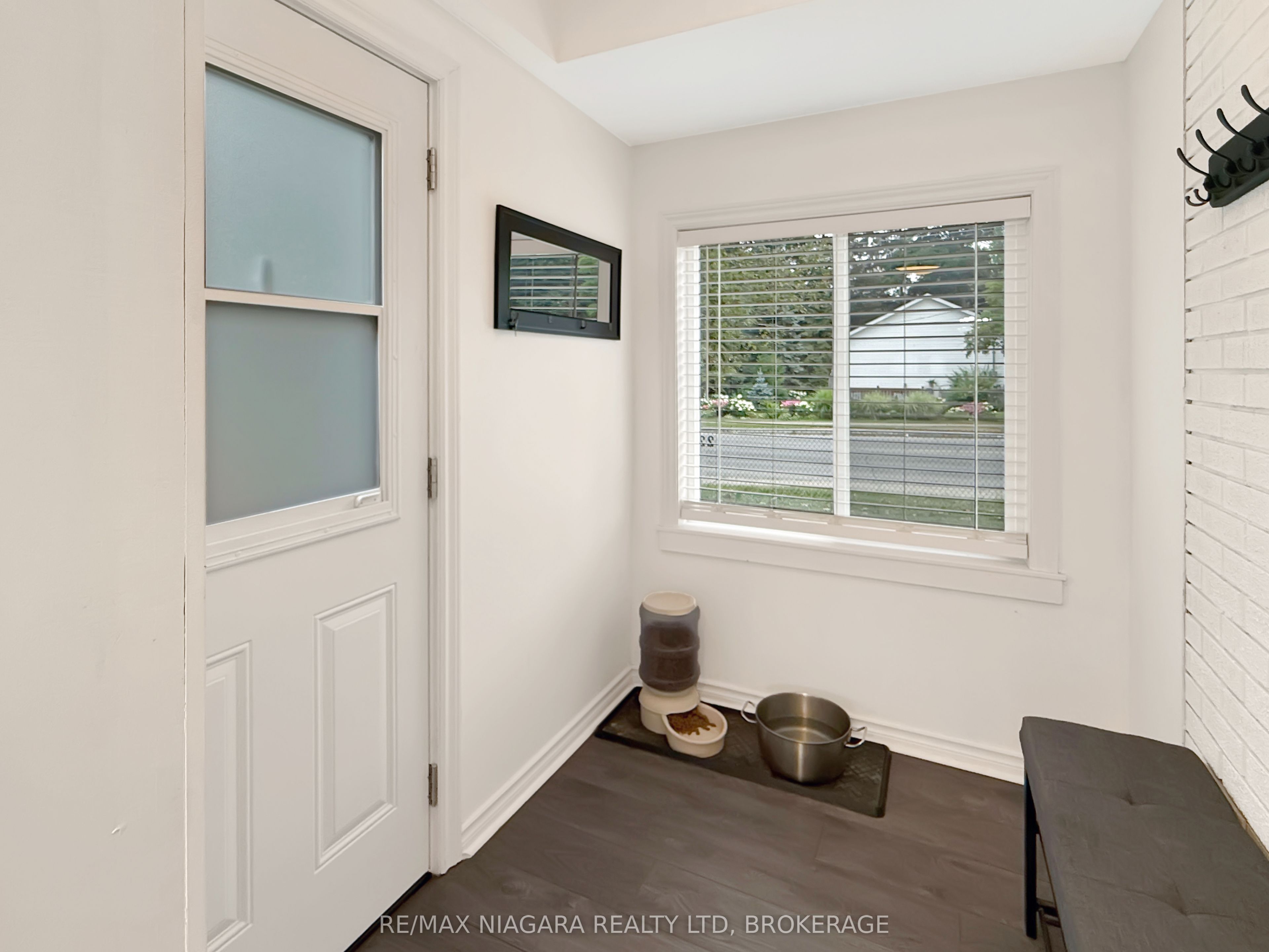 222 Ridgeway Road Property Photo 11