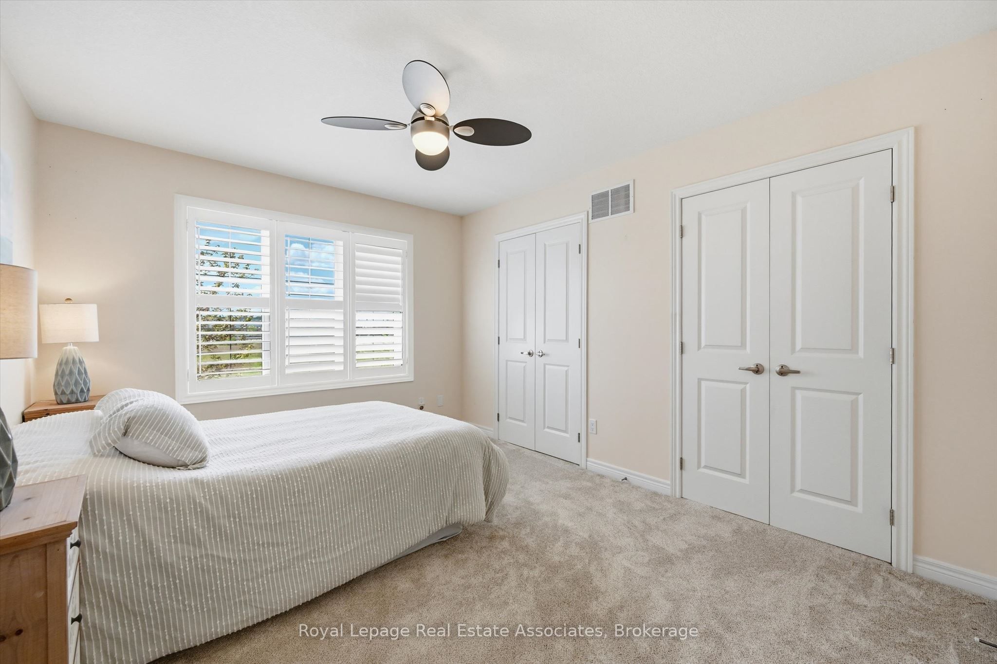 1 Southshore Crescent Property Photo 25