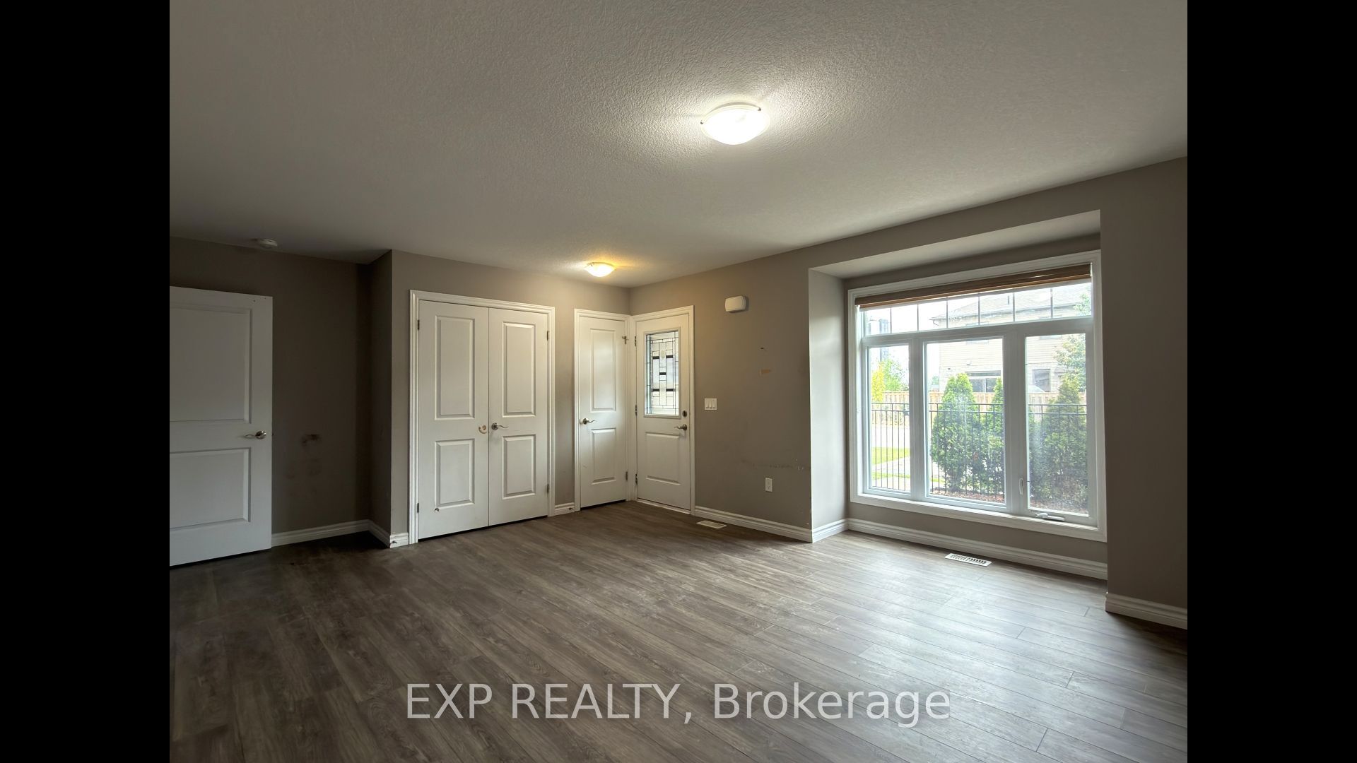 3400 Castle Rock Place 65 Property Photo 6
