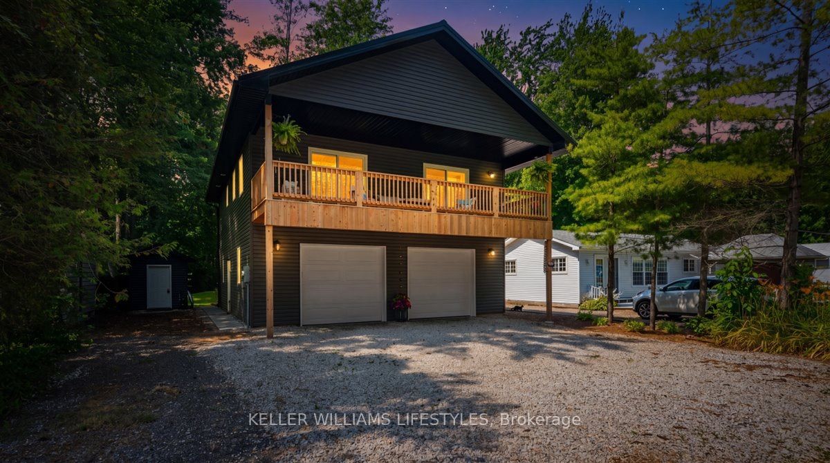 9904 Lake Road Property Photo 1
