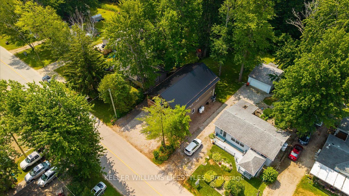 9904 Lake Road Property Photo 45