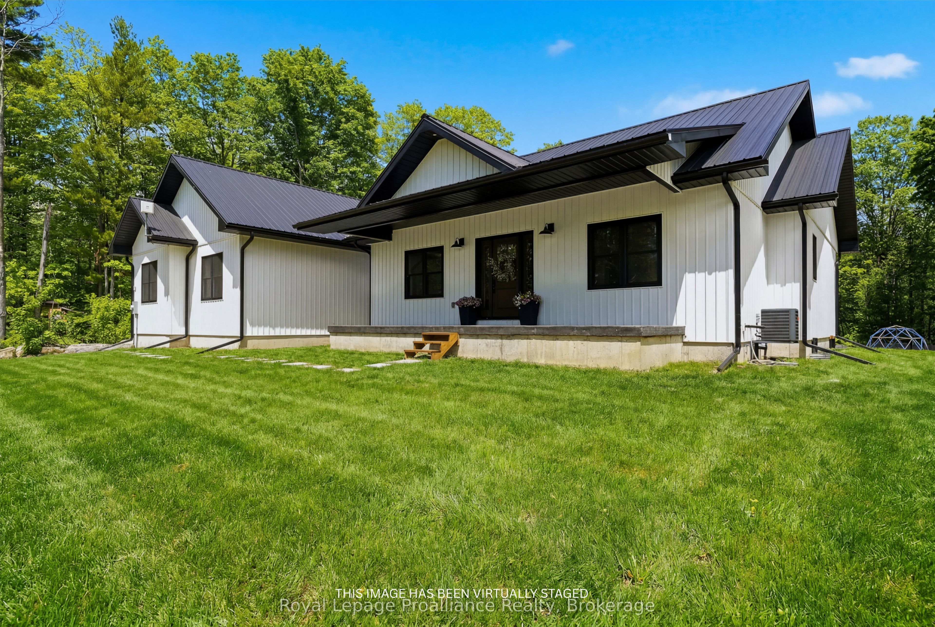293 Douglas Road Property Photo 4