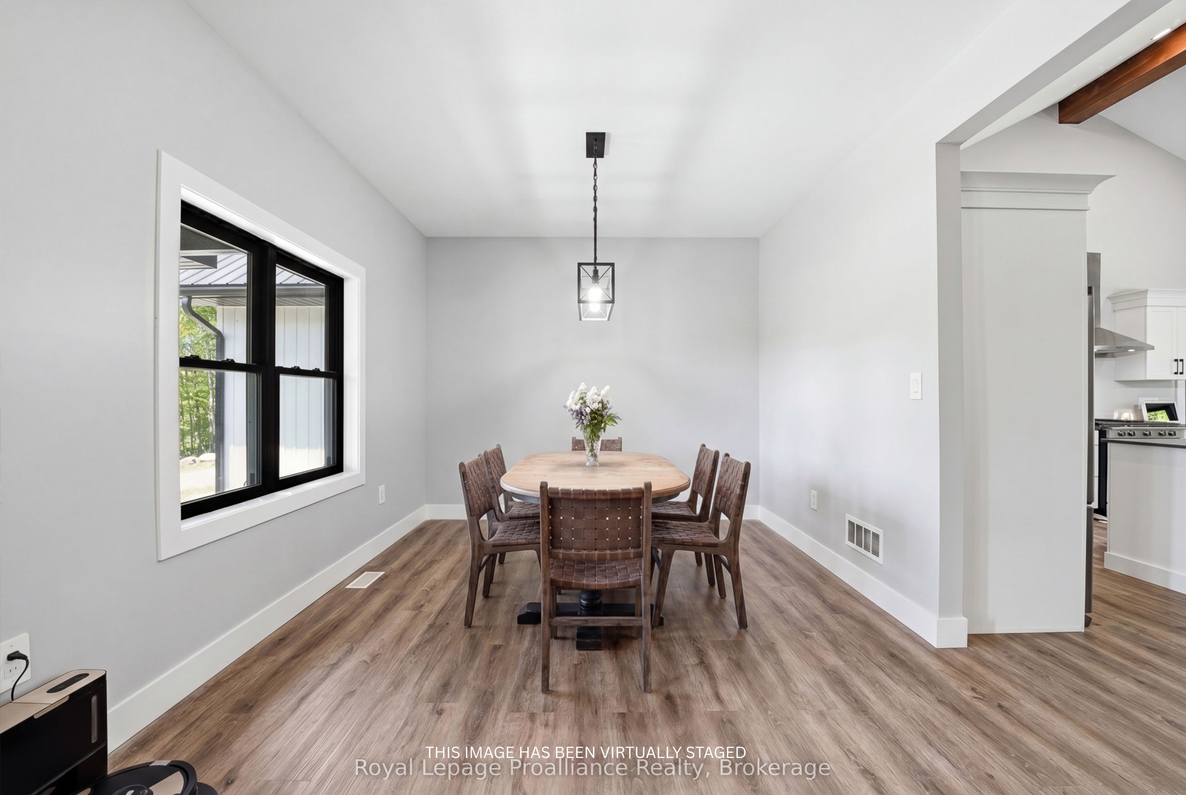 293 Douglas Road Property Photo 8