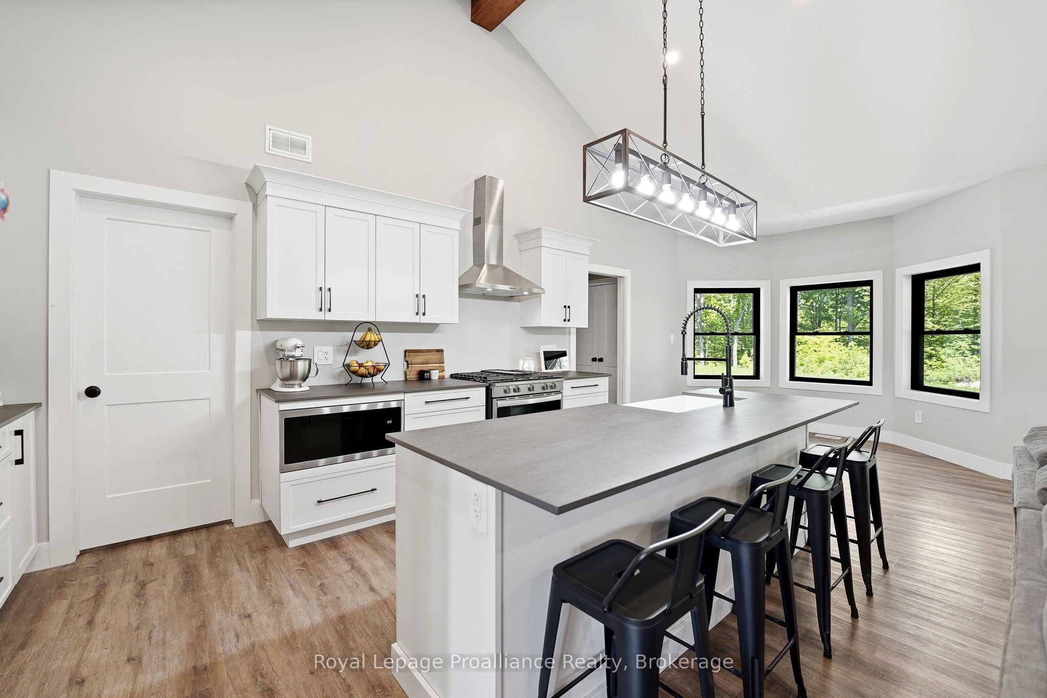 293 Douglas Road Property Photo 15