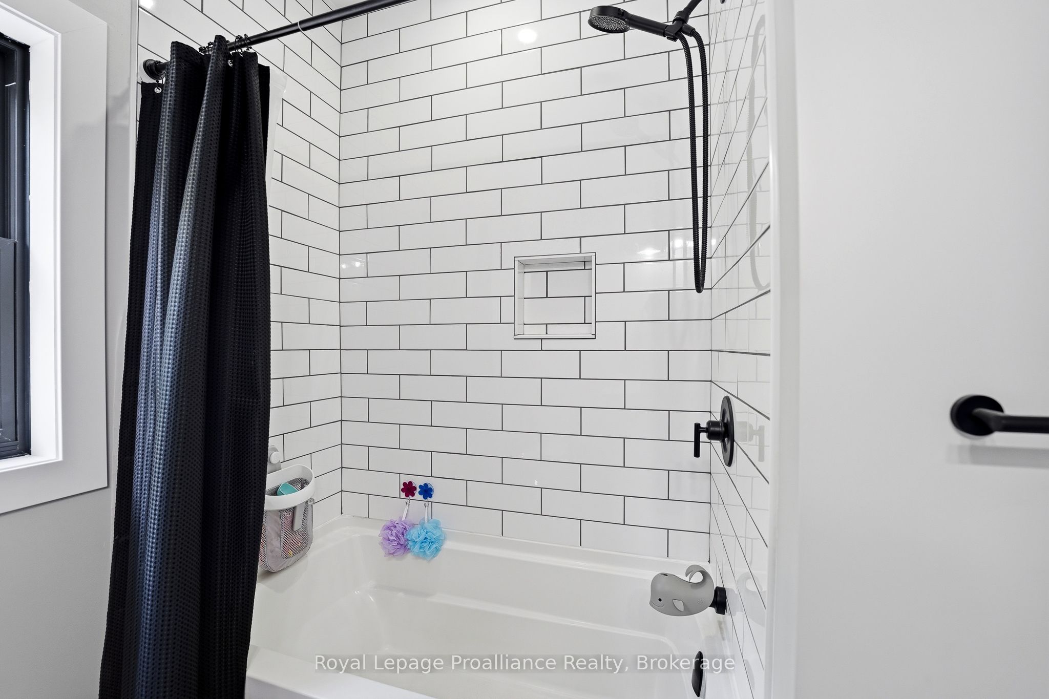 293 Douglas Road Property Photo 28