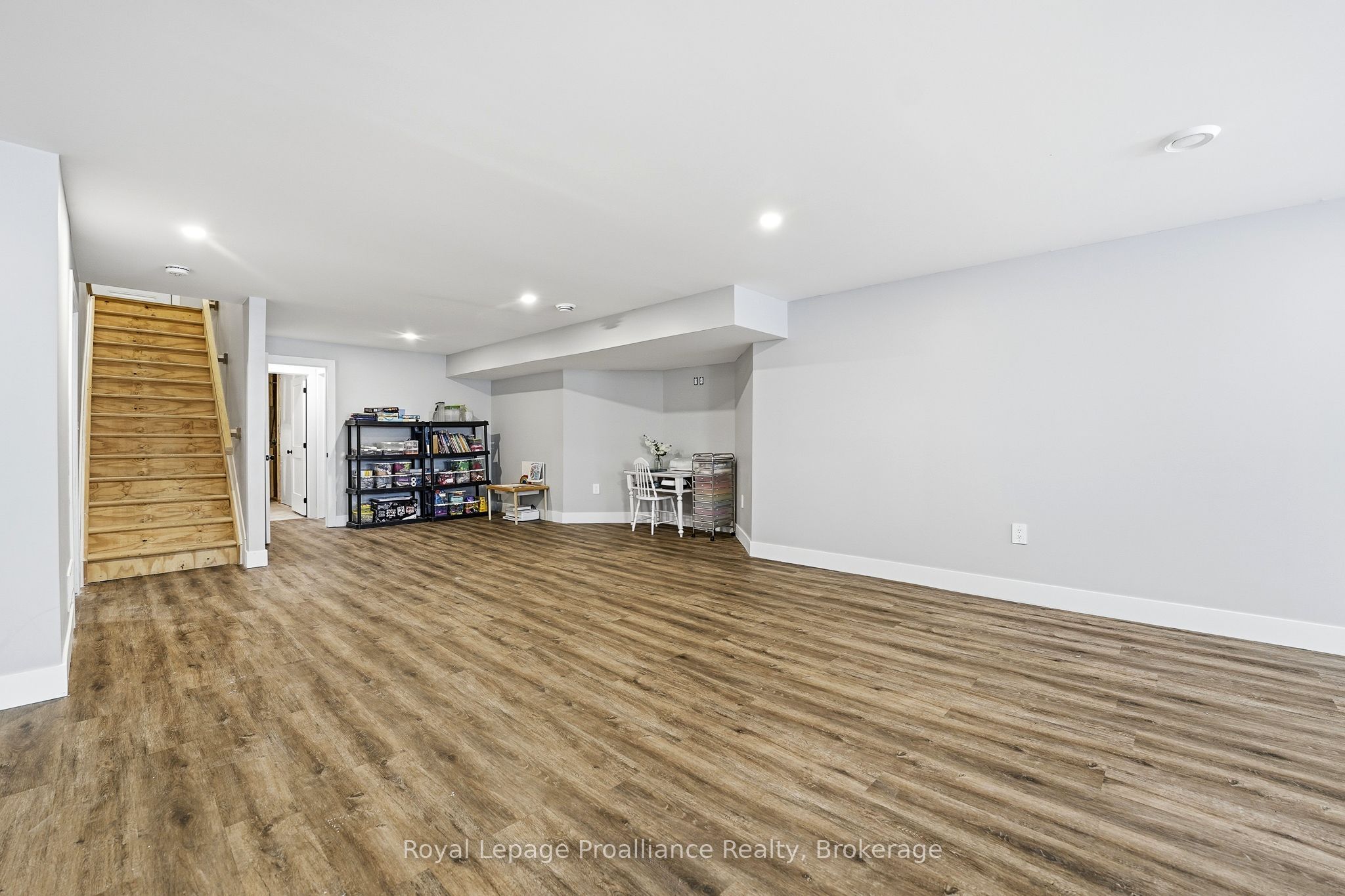 293 Douglas Road Property Photo 34