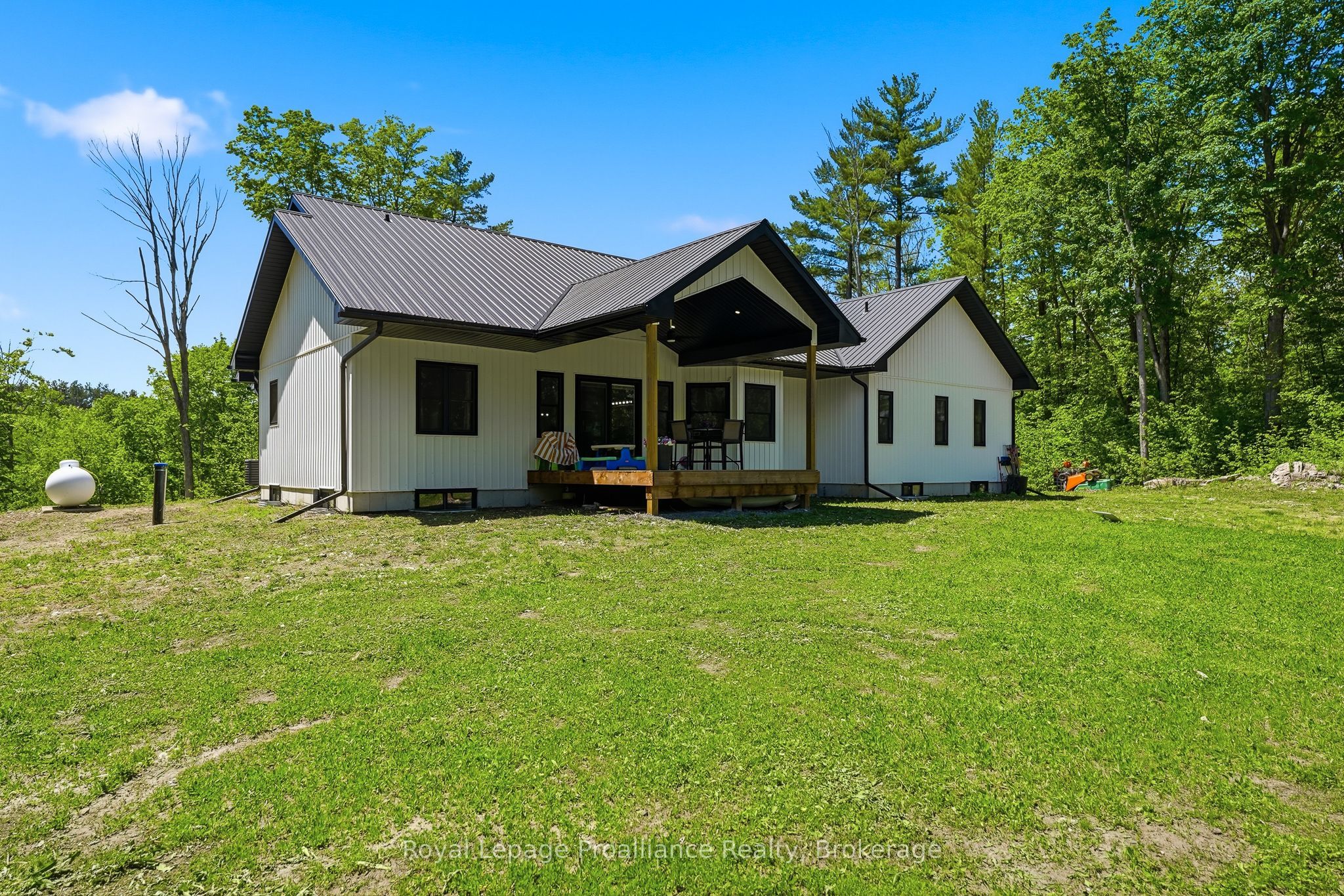 293 Douglas Road Property Photo 42
