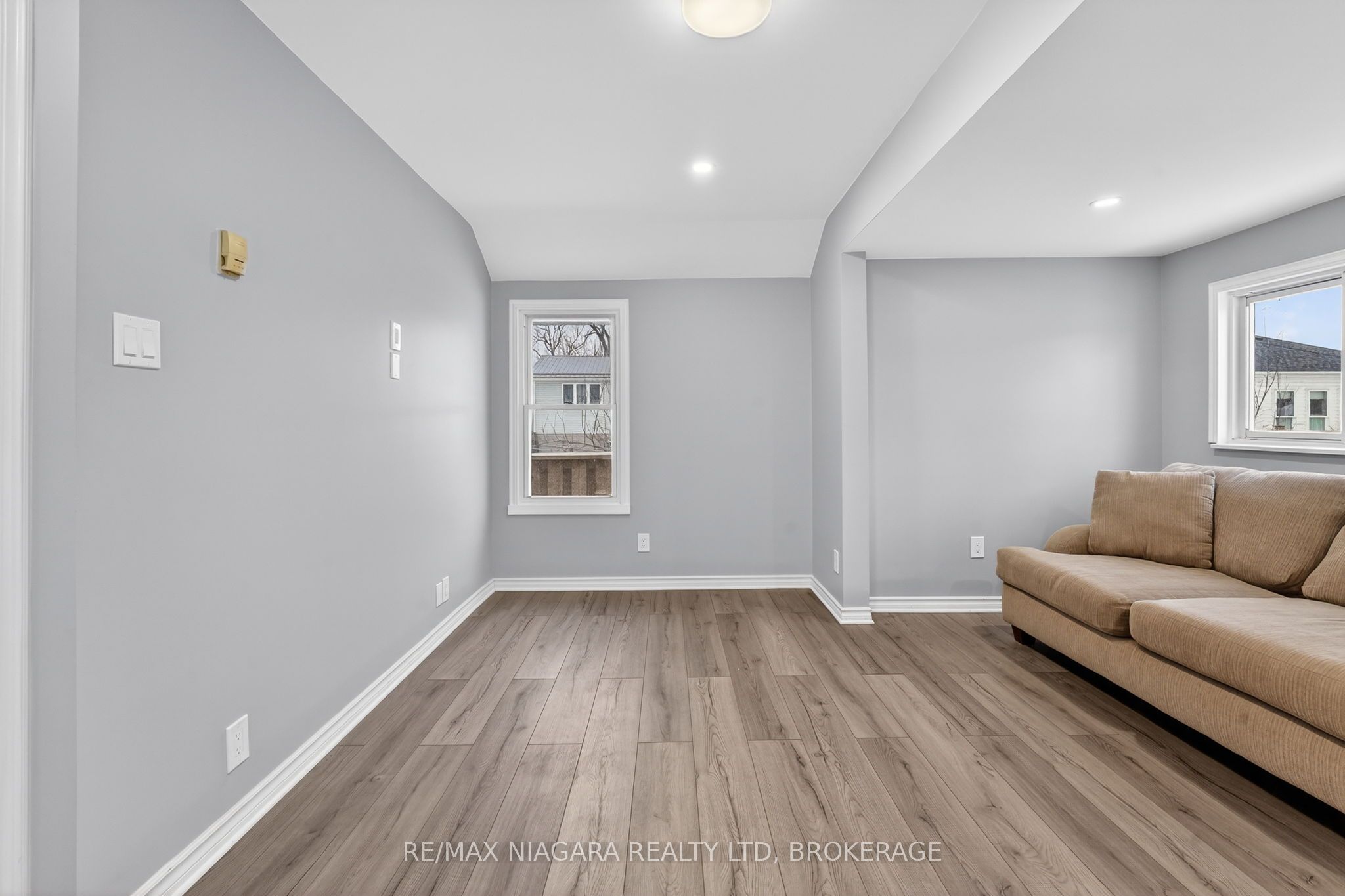 40 Longtent Avenue Property Photo 5