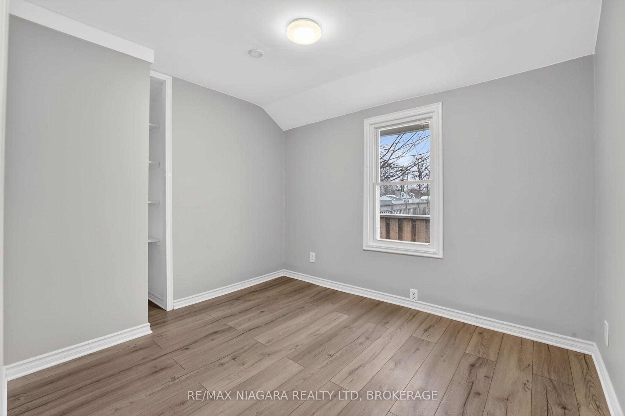 40 Longtent Avenue Property Photo 7