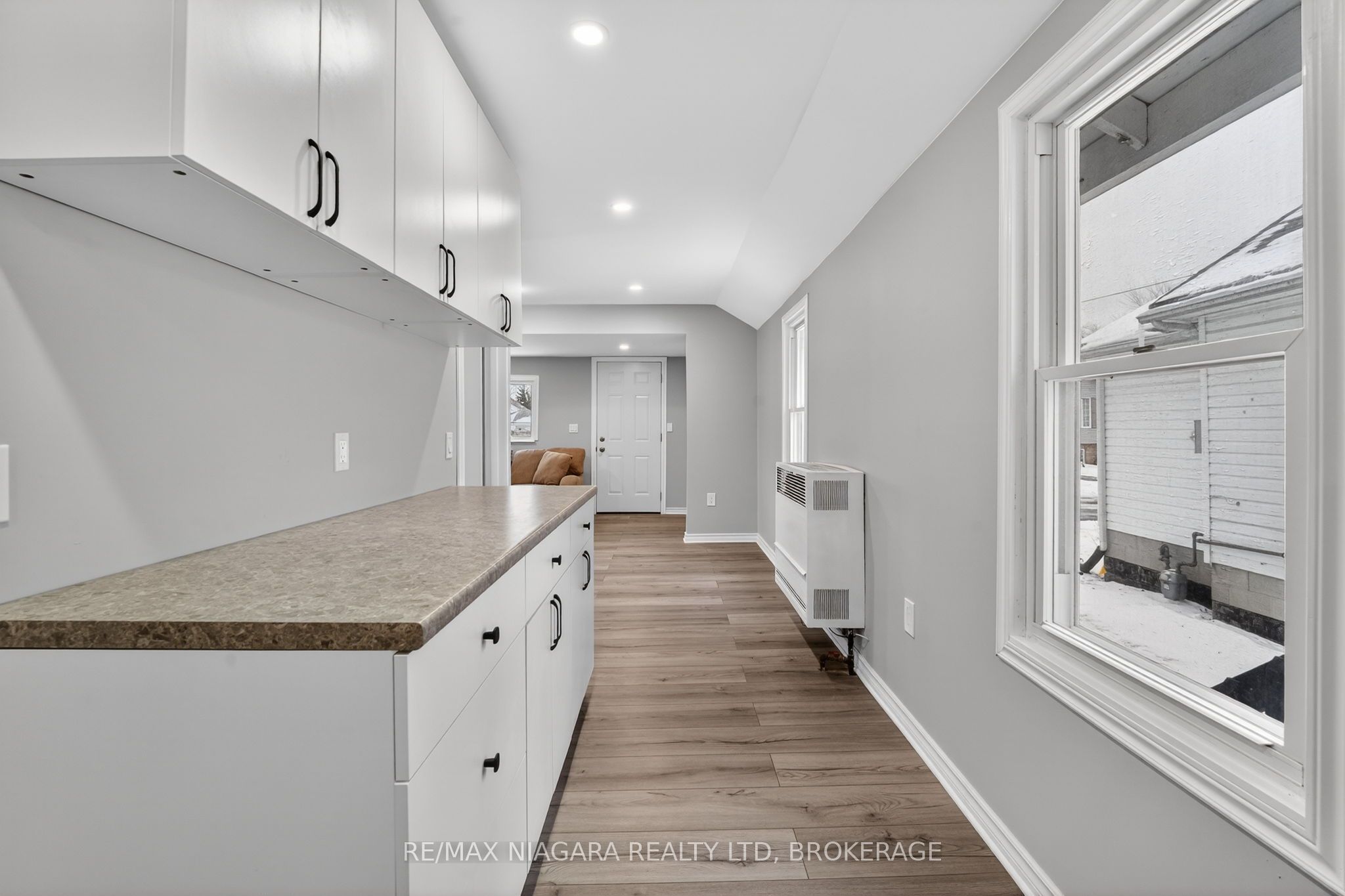 40 Longtent Avenue Property Photo 11