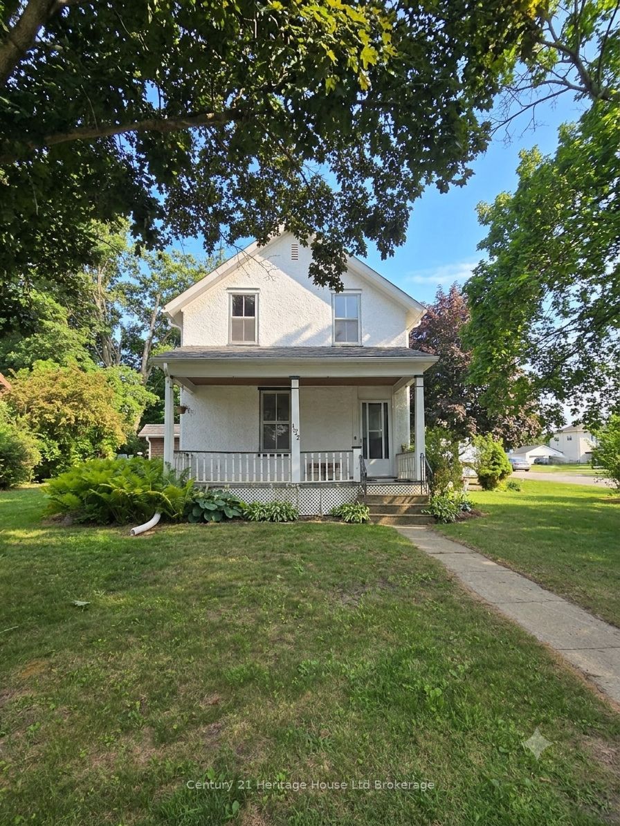 152 Charles Street E