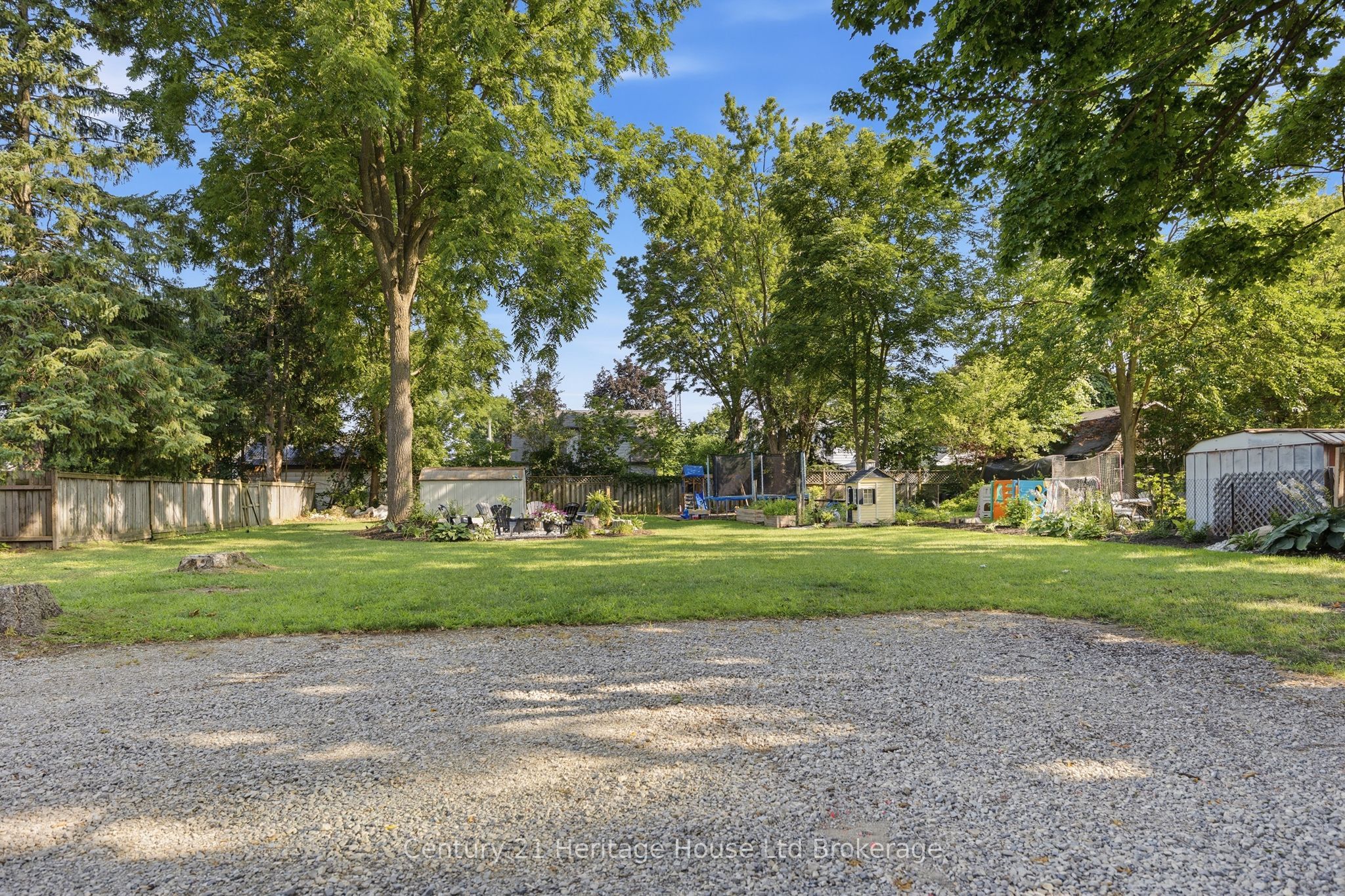 10 Pearl Street Property Photo 24