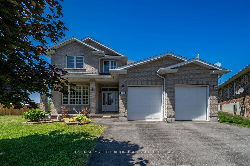 14 Ashwood Crescent Property Photo 3
