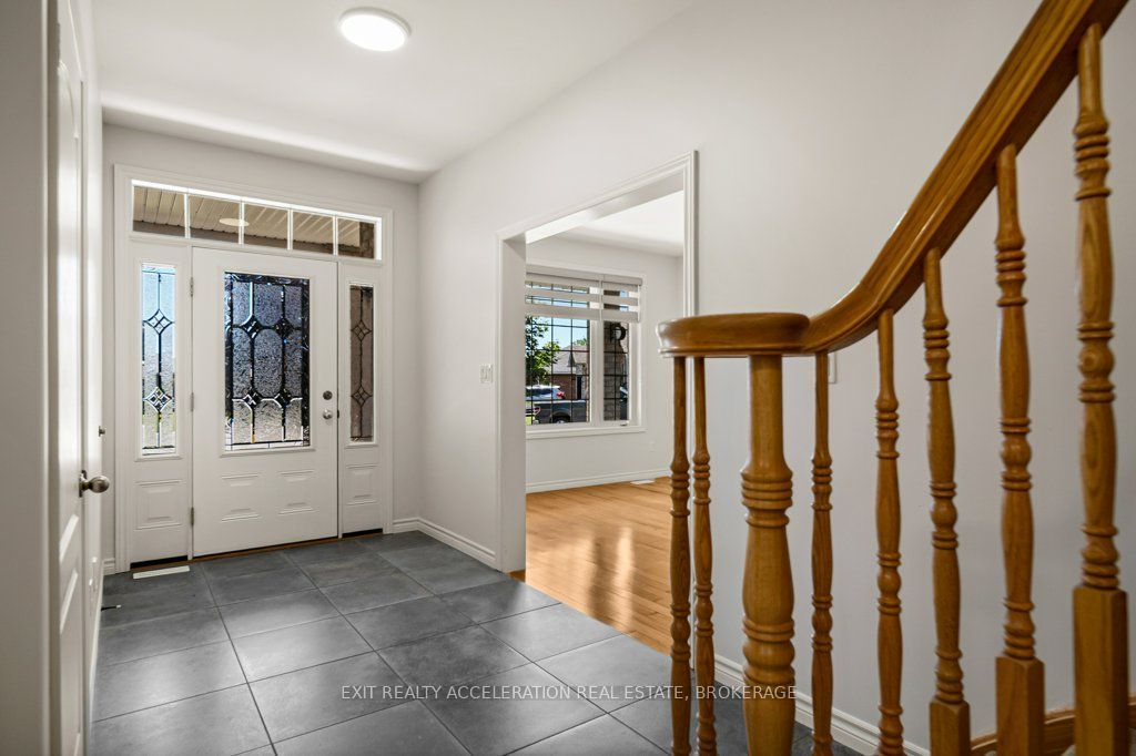 14 Ashwood Crescent Property Photo 8