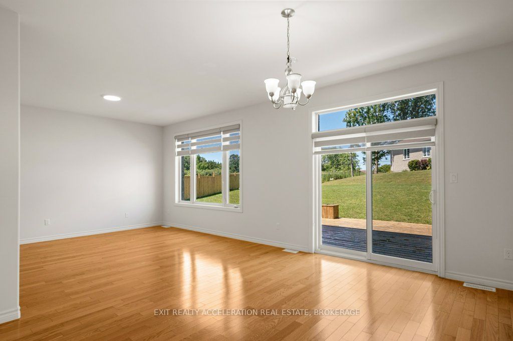 14 Ashwood Crescent Property Photo 9