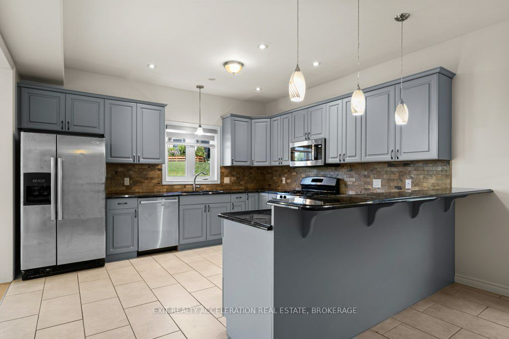 14 Ashwood Crescent Property Photo 13