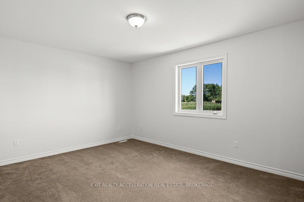 14 Ashwood Crescent Property Photo 27