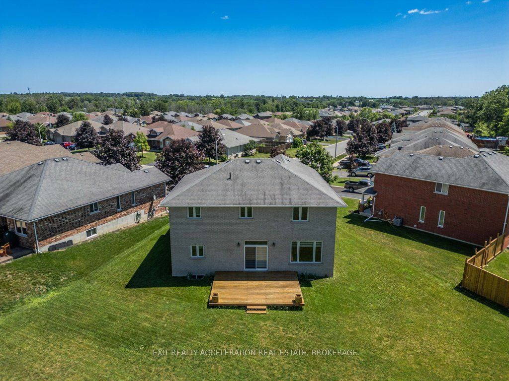 14 Ashwood Crescent Property Photo 40