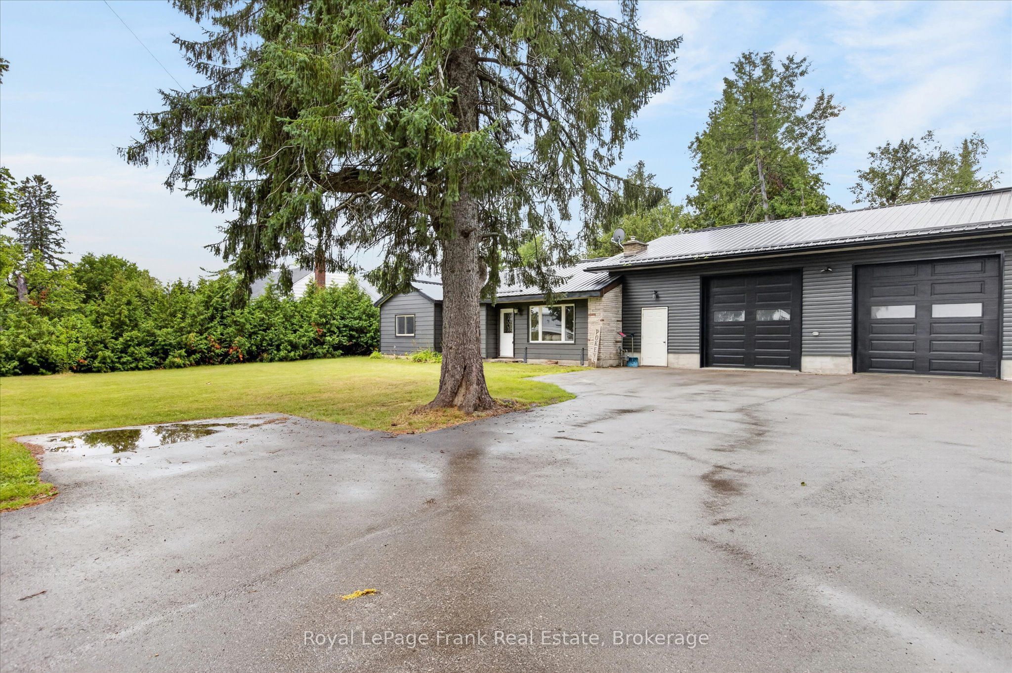731 Harper Road Property Photo 2