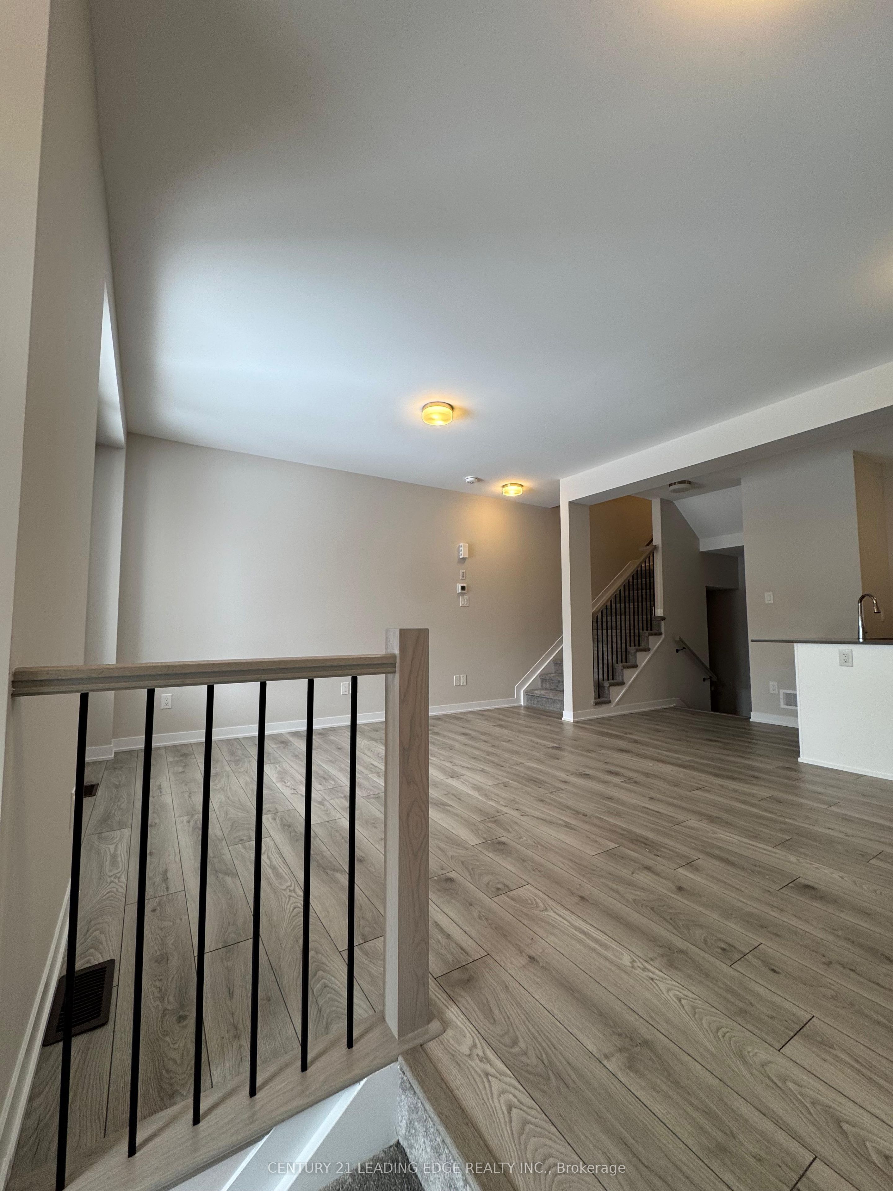 226 Speckled Alder Row Property Photo 4