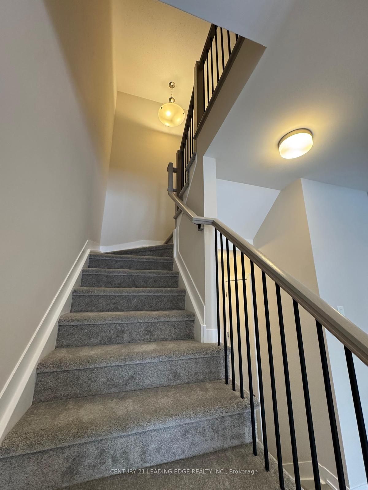 226 Speckled Alder Row Property Photo 11
