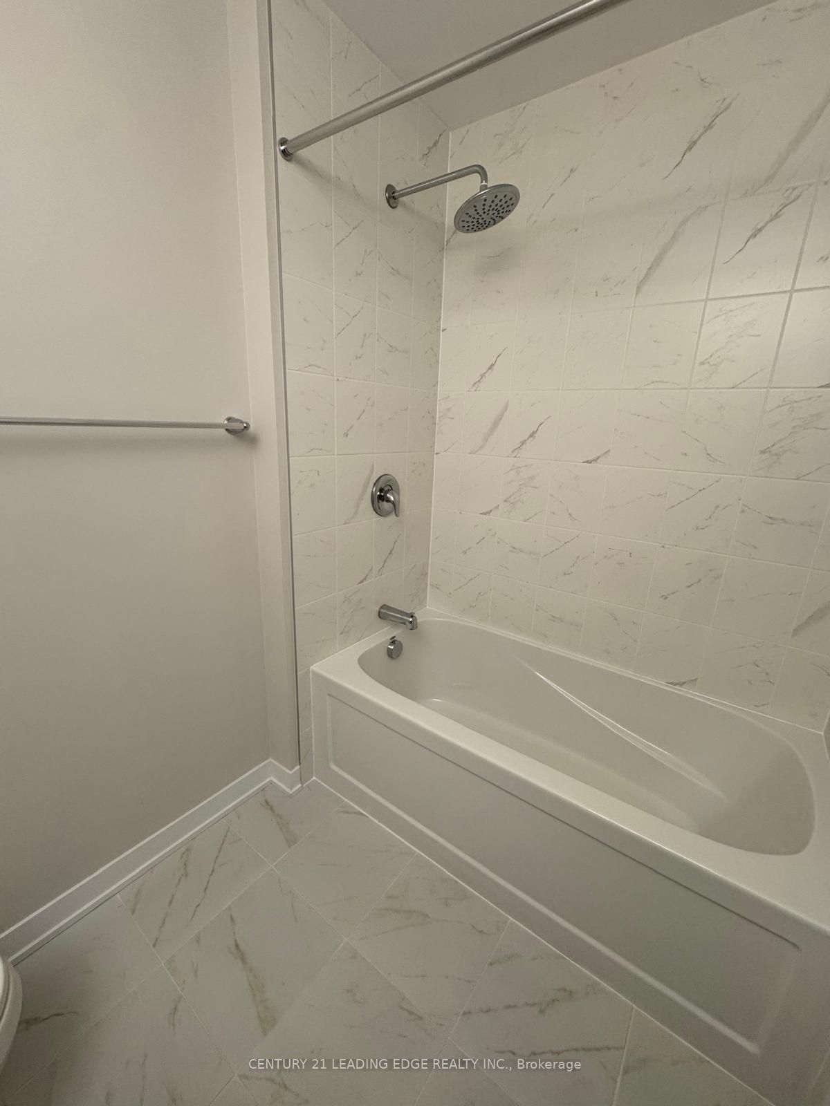 226 Speckled Alder Row Property Photo 14