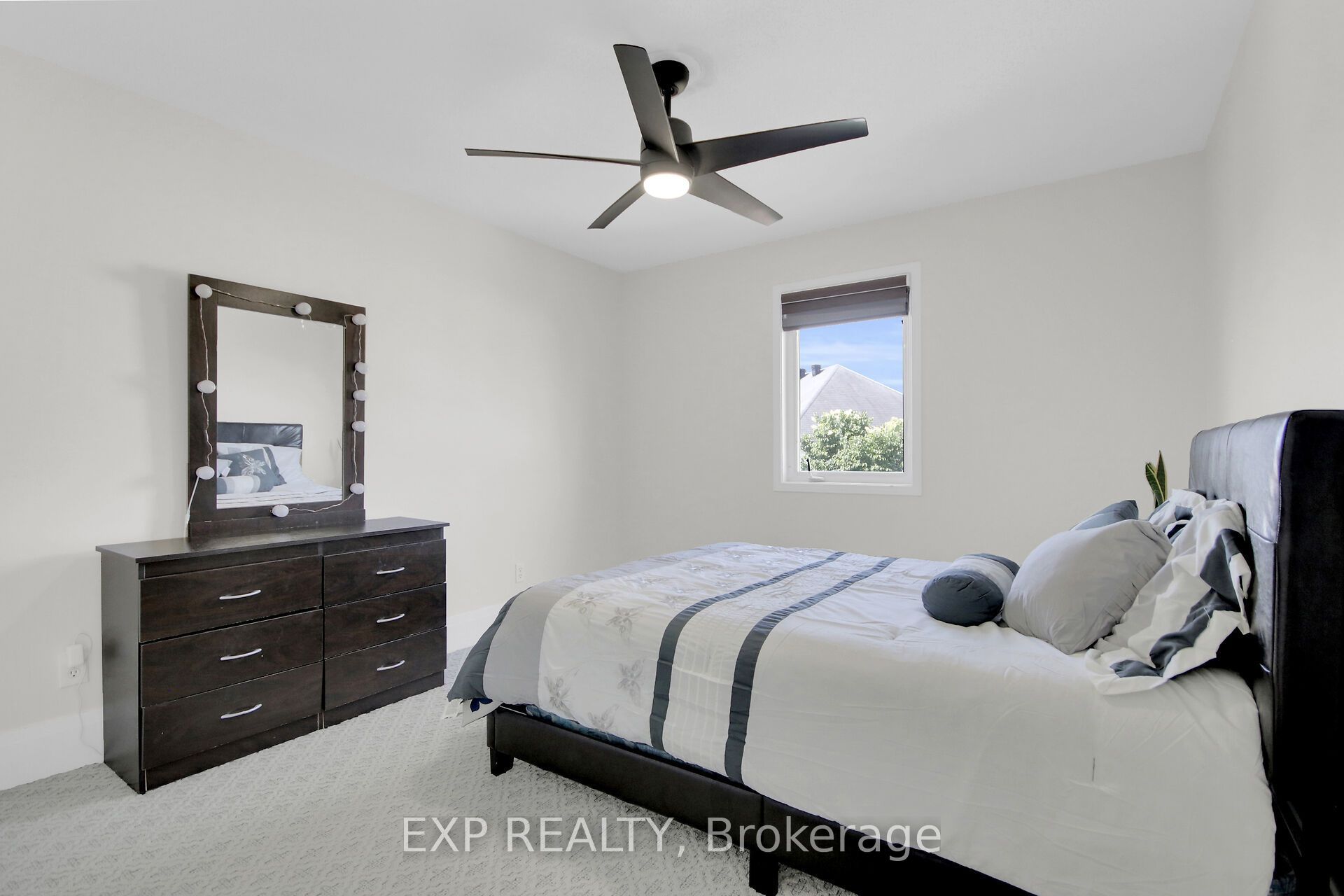 860 Percifor Way Property Photo 34