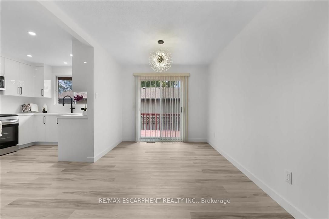 345 Berkindale Drive Property Photo 7