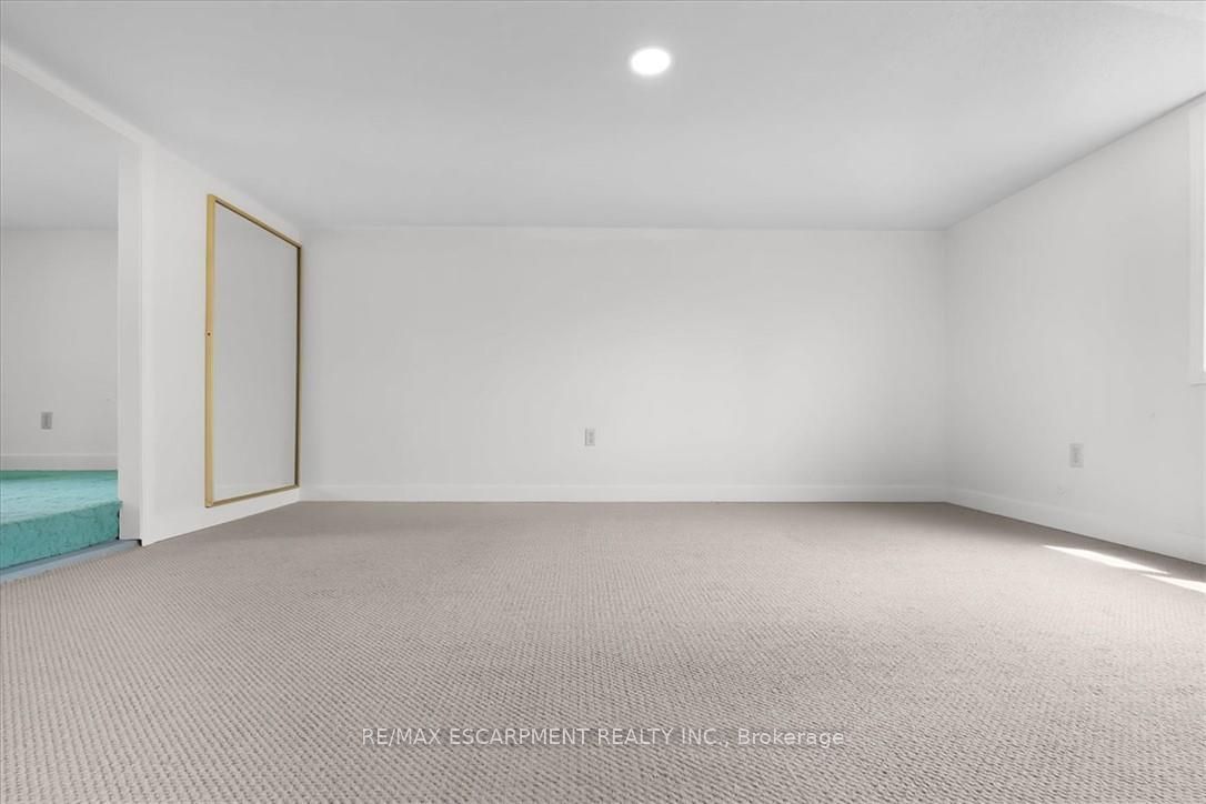 345 Berkindale Drive Property Photo 15