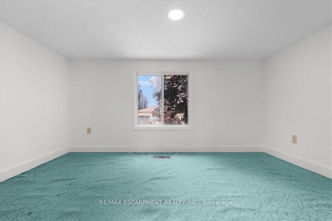 345 Berkindale Drive Property Photo 17