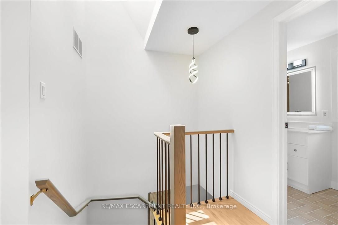345 Berkindale Drive Property Photo 20