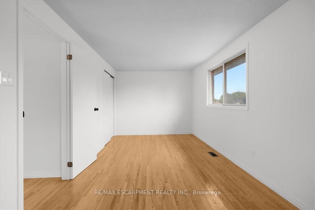 345 Berkindale Drive Property Photo 25
